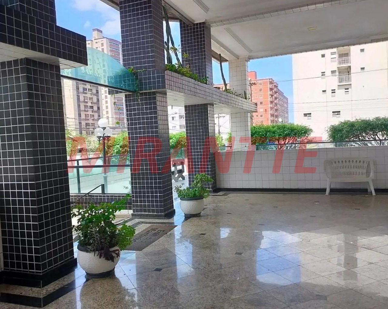 Apartamento de 88m² com 2 quartos em Ocian