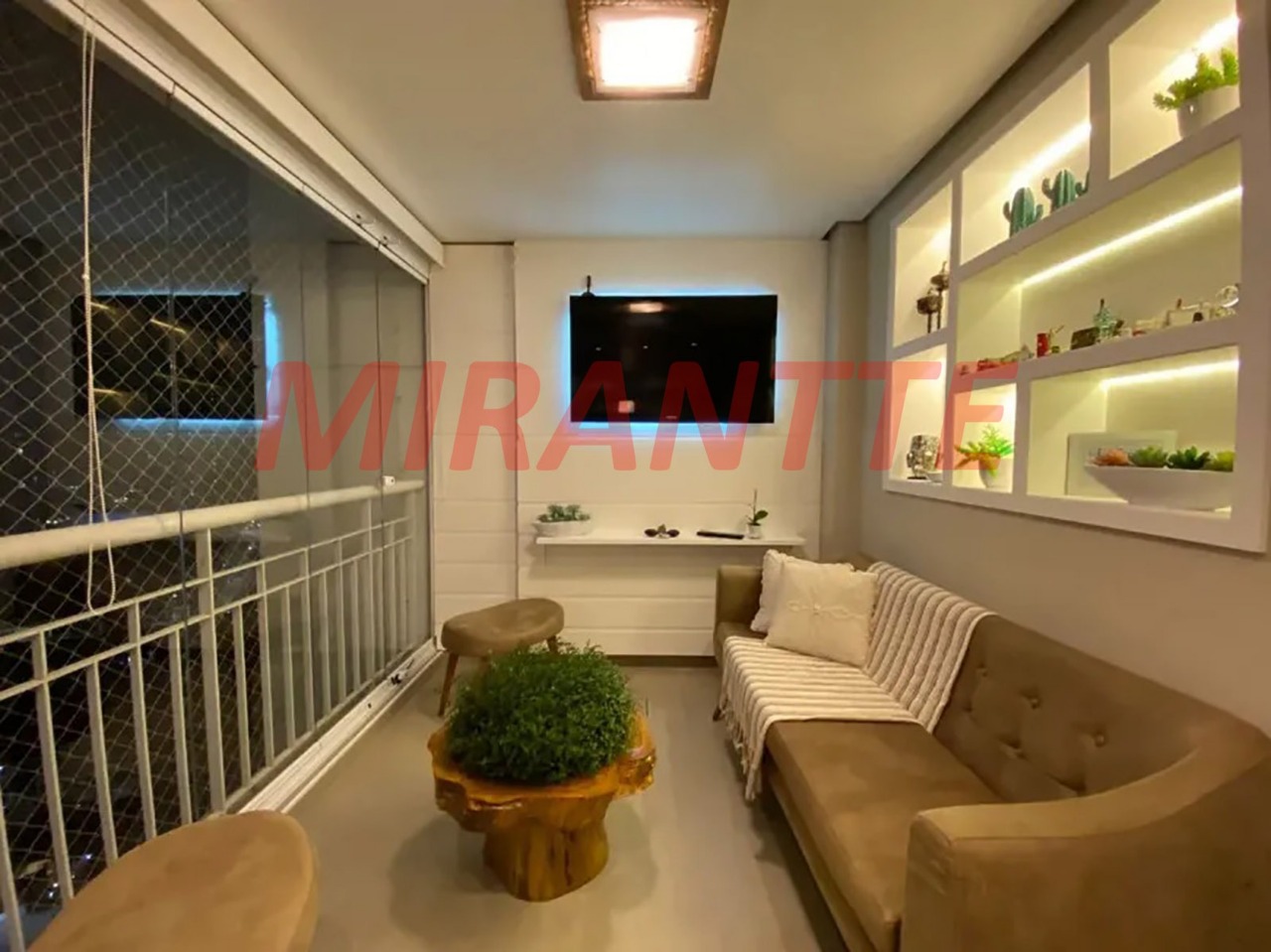 Apartamento de 142m² com 3 quartos em Santana
