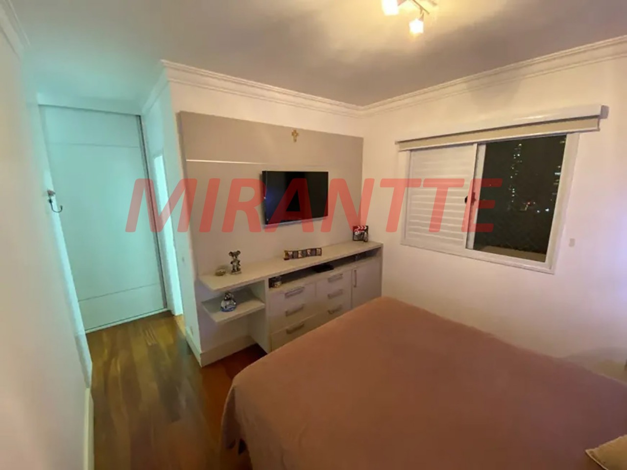 Apartamento de 142m² com 3 quartos em Santana