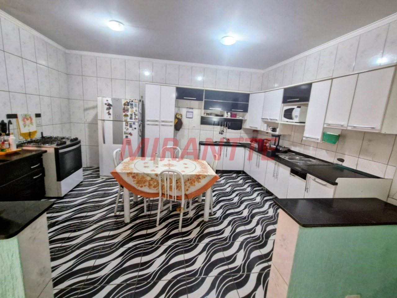 Sobrado de 250m² com 3 quartos em Vila Medeiros