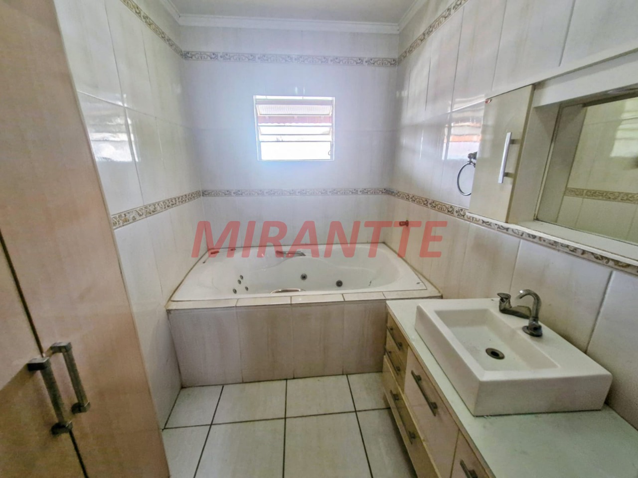 Sobrado de 250m² com 3 quartos em Vila Medeiros