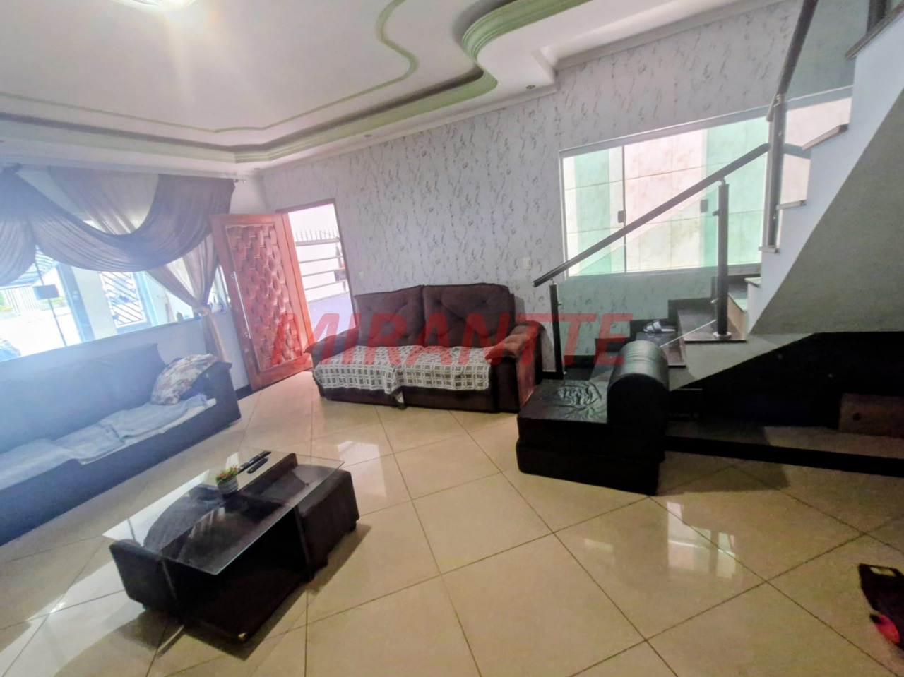 Sobrado de 250m² com 3 quartos em Vila Medeiros