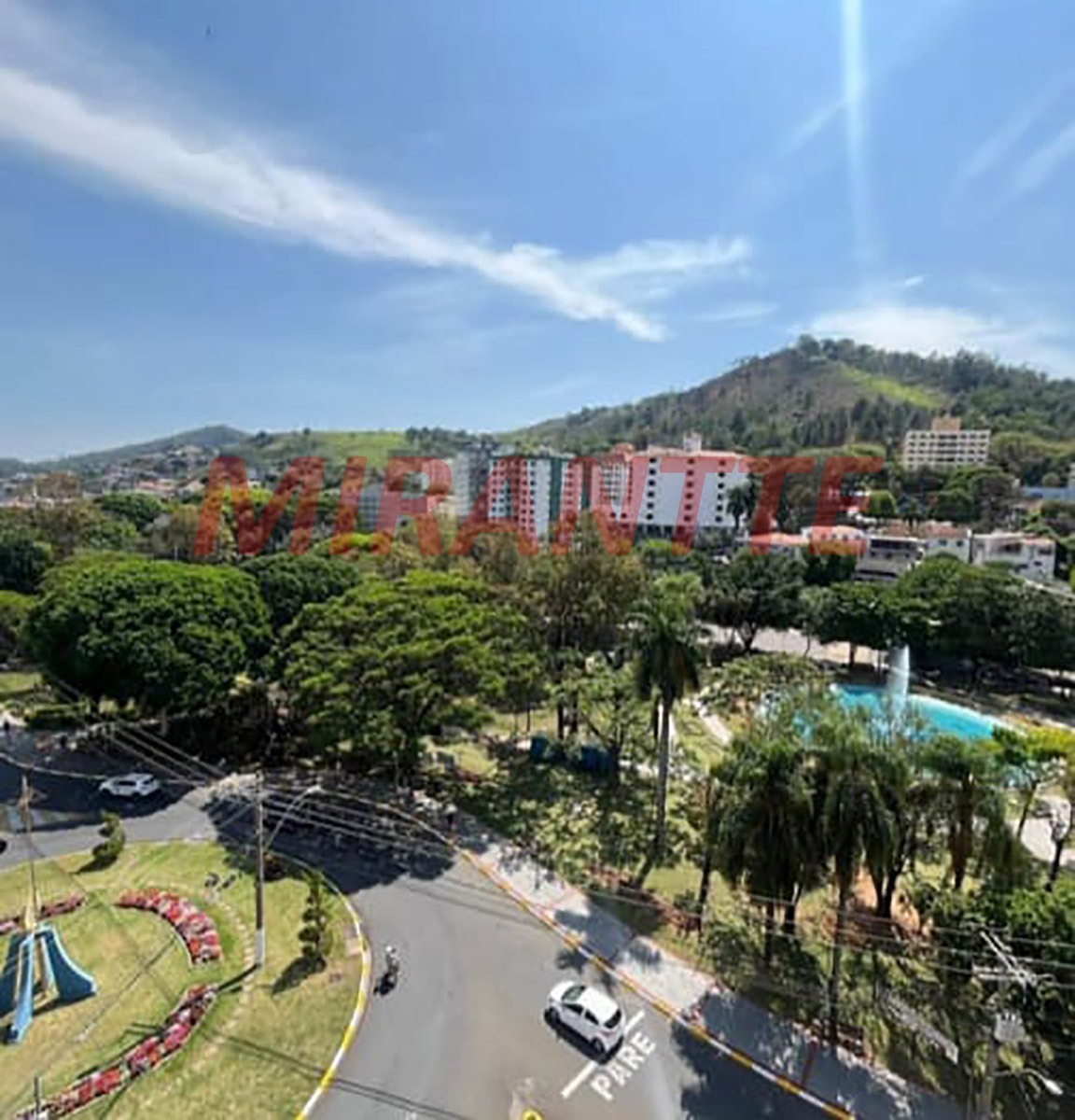 Apartamento de 100m² com 3 quartos em Centro