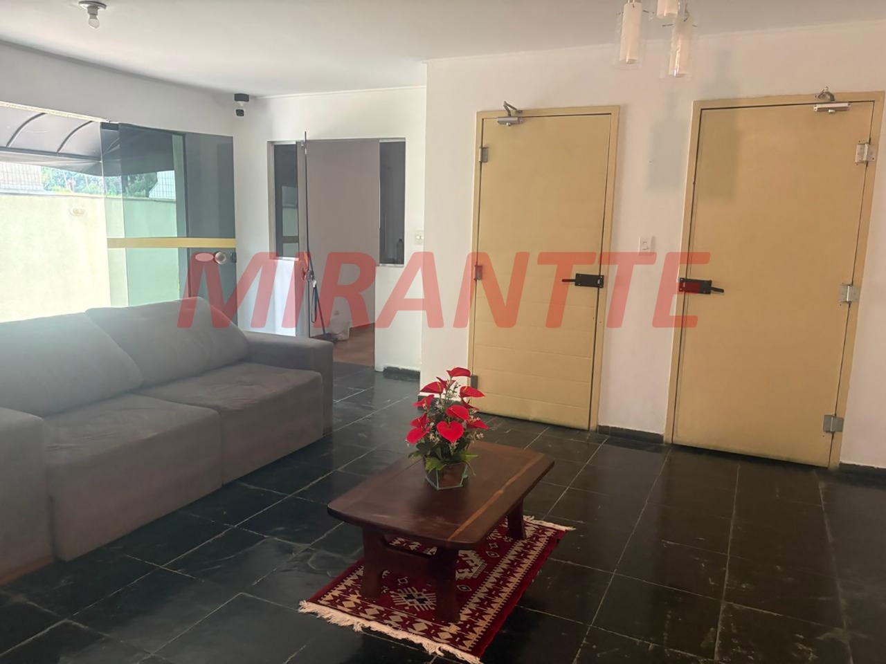 Apartamento de 52m² com 2 quartos em Vila Mazzei