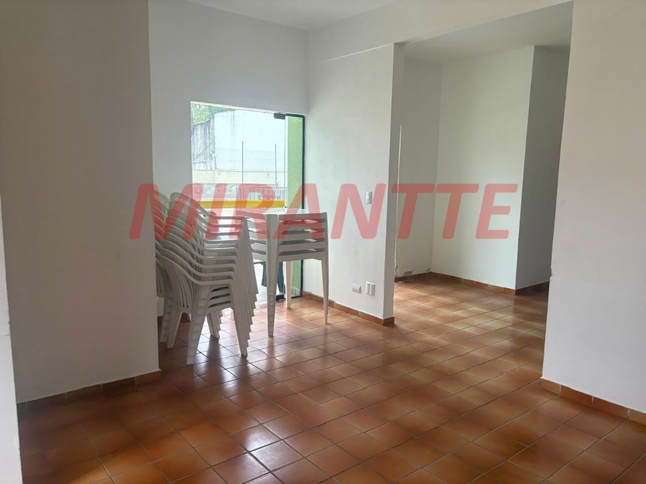 Apartamento de 52m² com 2 quartos em Vila Mazzei