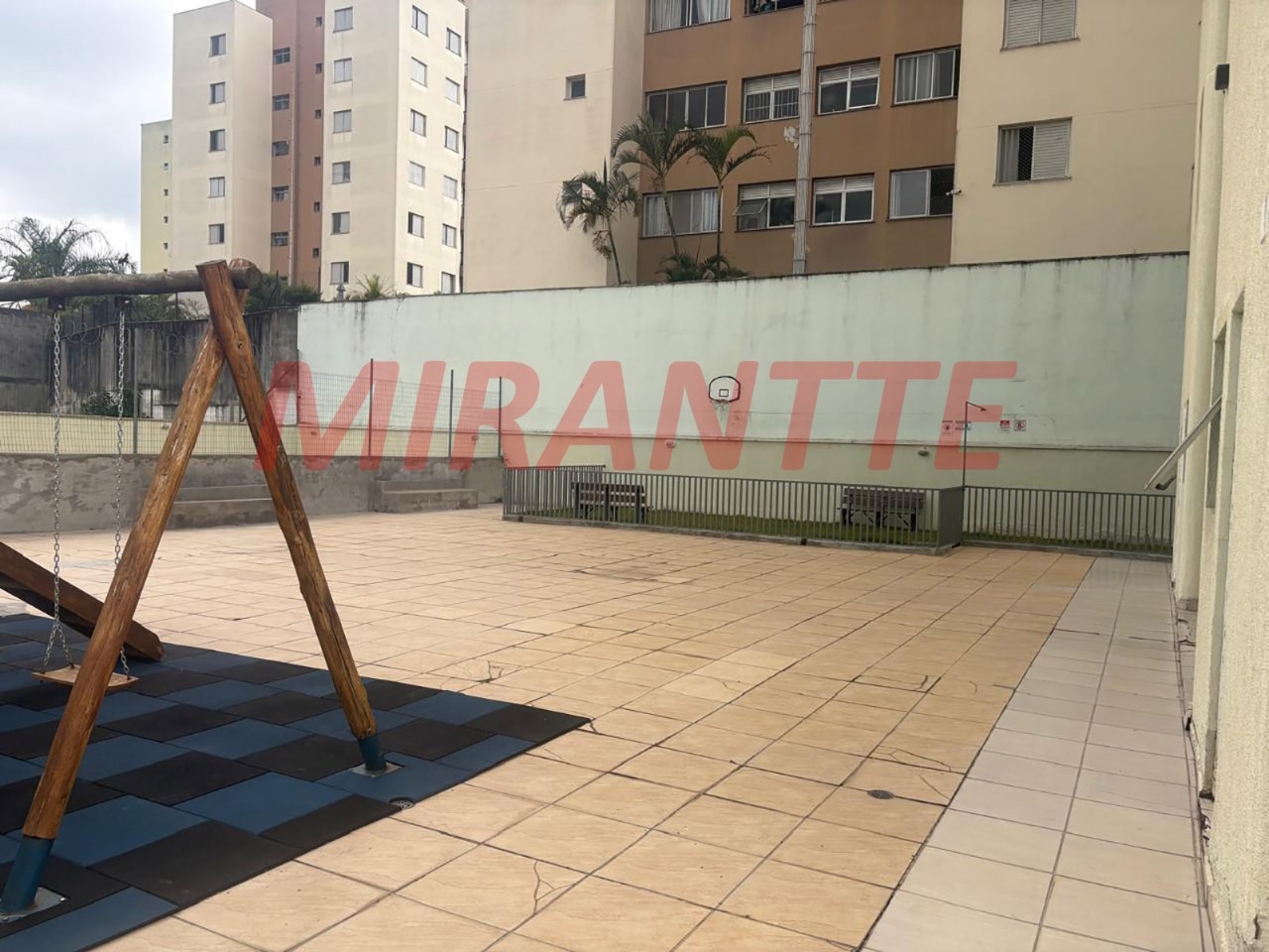 Apartamento de 52m² com 2 quartos em Vila Mazzei