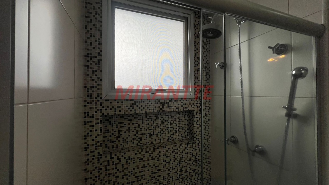 Apartamento de 74m² com 2 quartos em Santa Teresinha