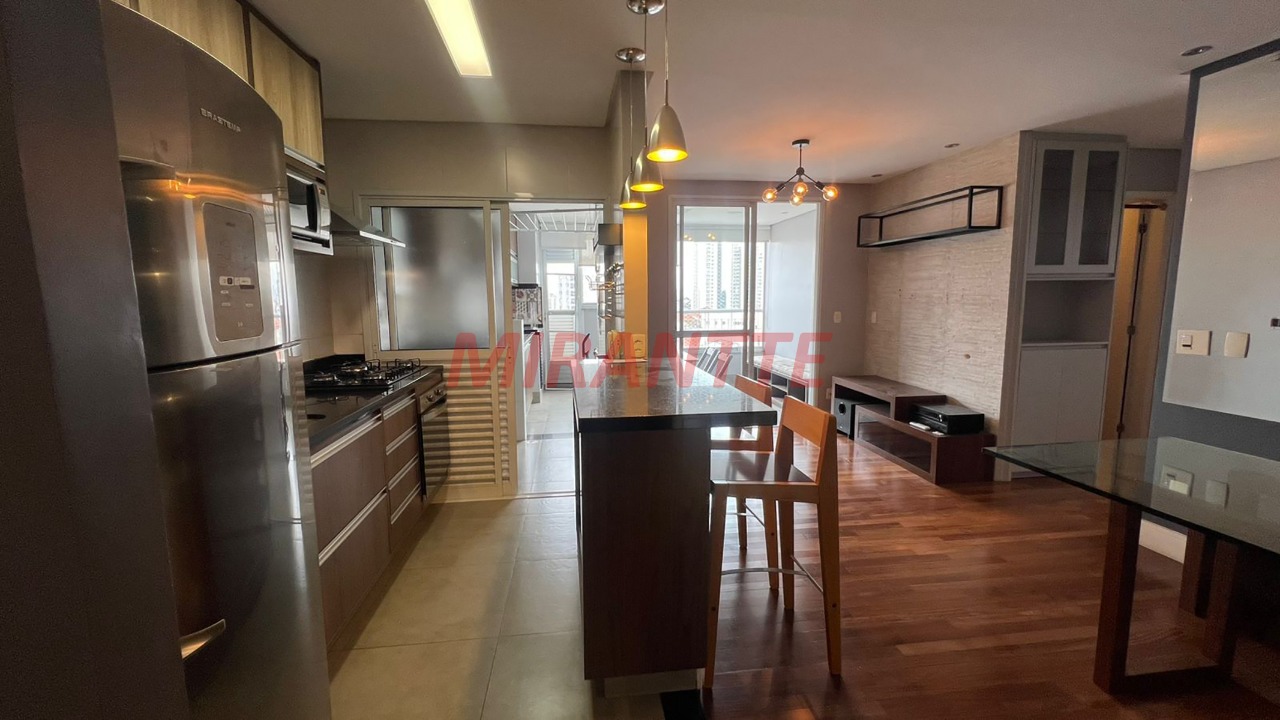 Apartamento de 74m² com 2 quartos em Santa Teresinha