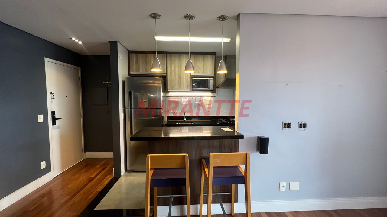 Apartamento de 74m² com 2 quartos em Santa Teresinha