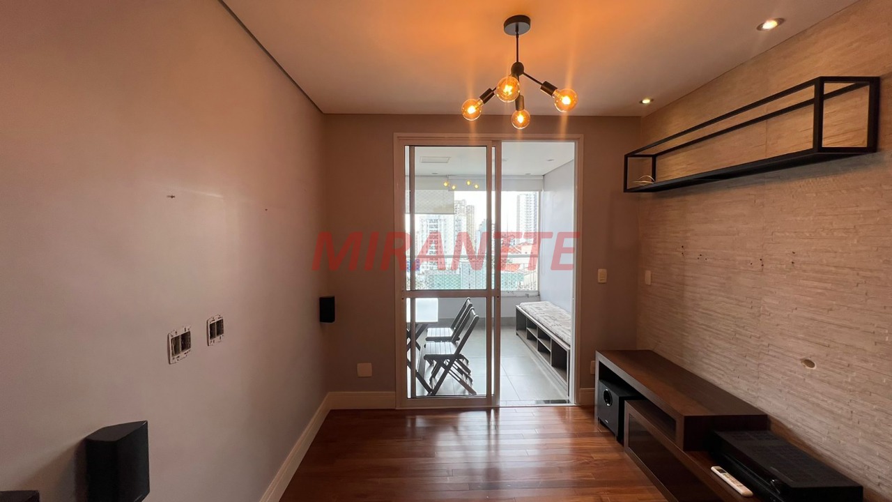 Apartamento de 74m² com 2 quartos em Santa Teresinha