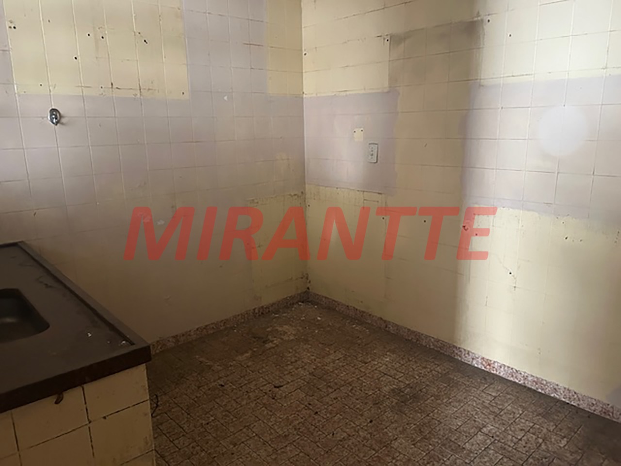 Casa terrea de 146m² com 2 quartos em Água Fria