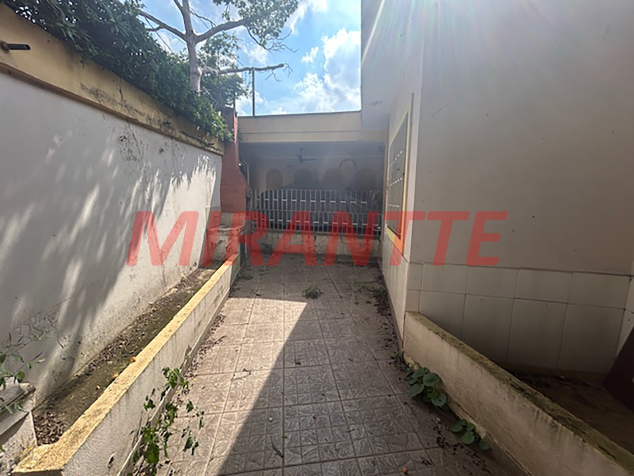 Casa terrea de 146m² com 2 quartos em Água Fria