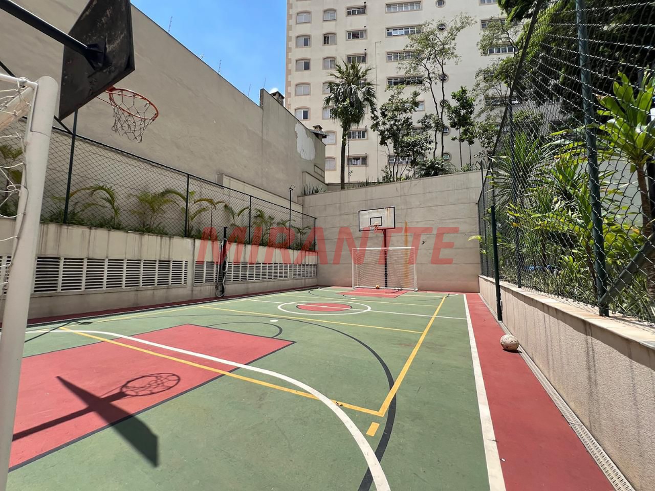 Apartamento de 335m² com 4 quartos em Santana
