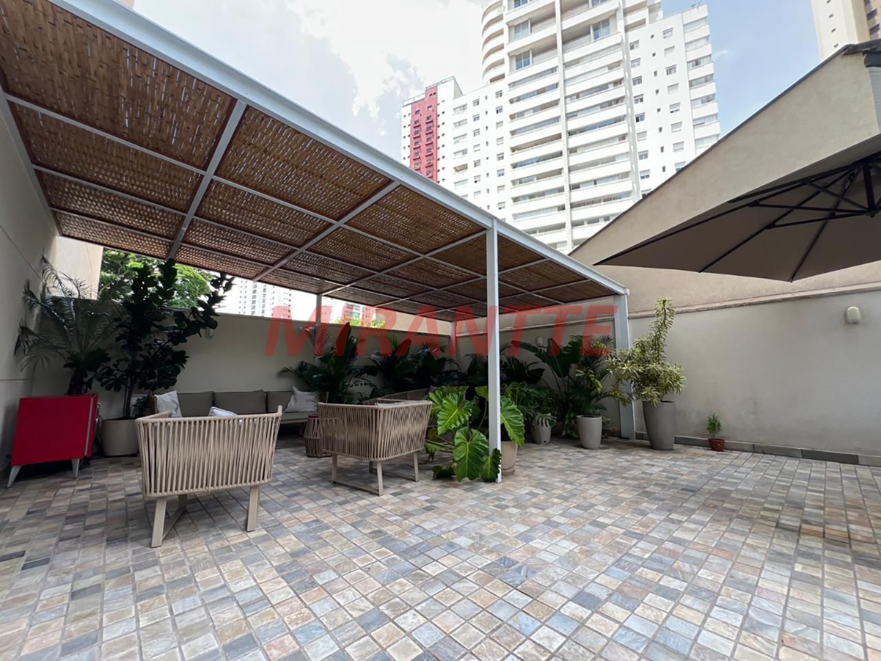Apartamento de 335m² com 4 quartos em Santana