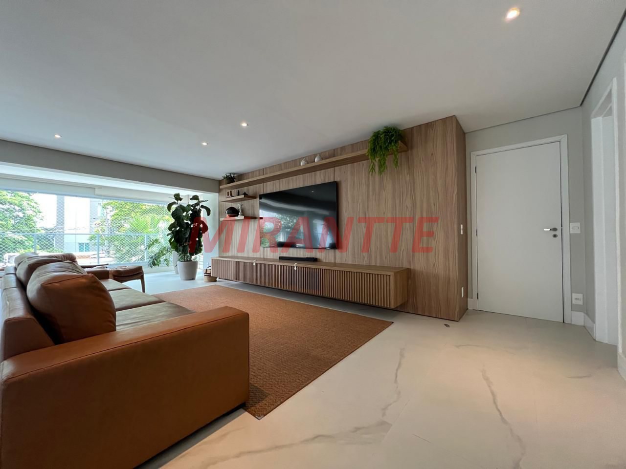 Apartamento de 335m² com 4 quartos em Santana