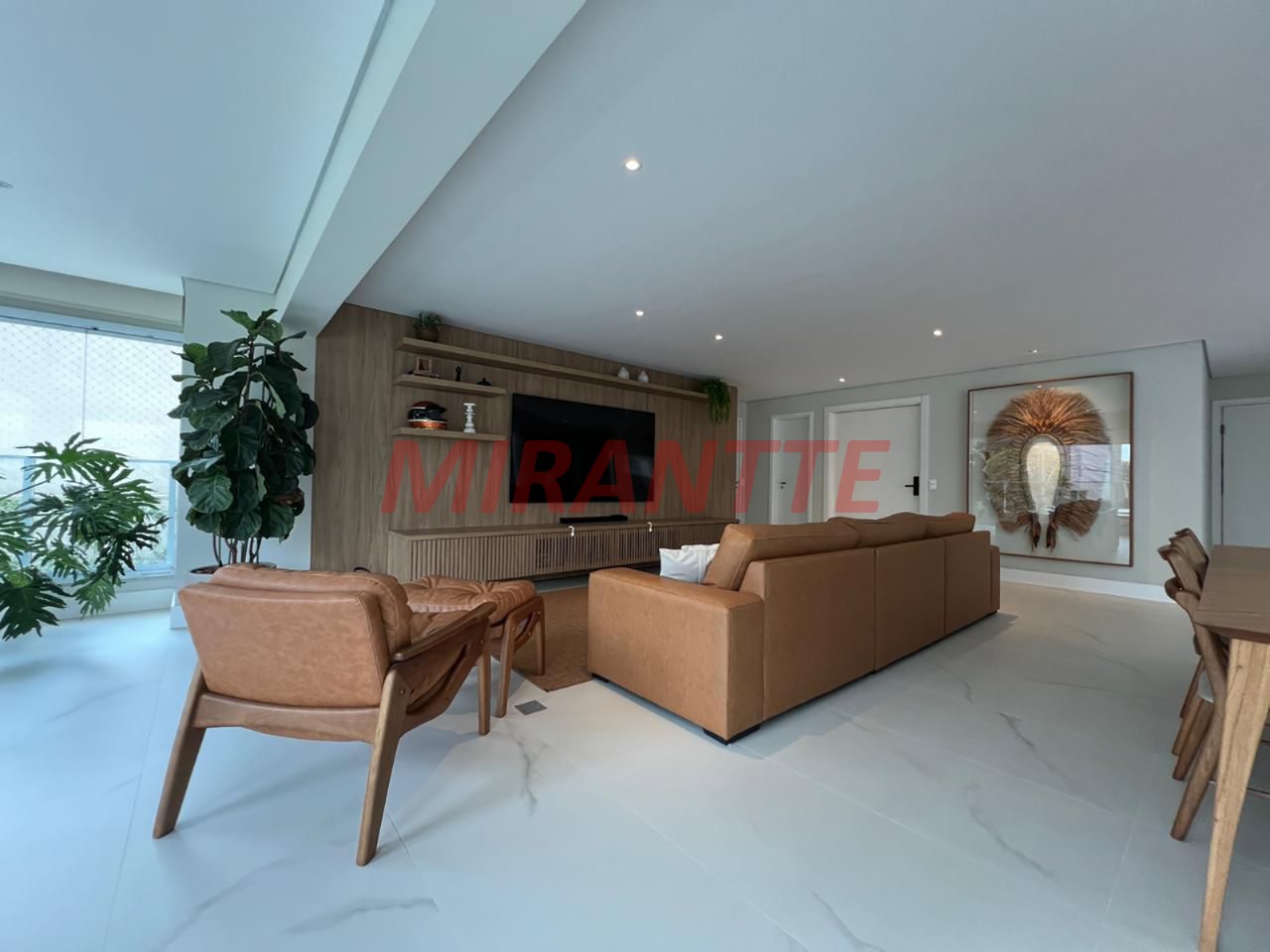 Apartamento de 335m² com 4 quartos em Santana