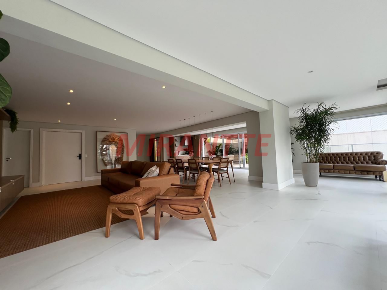 Apartamento de 335m² com 4 quartos em Santana
