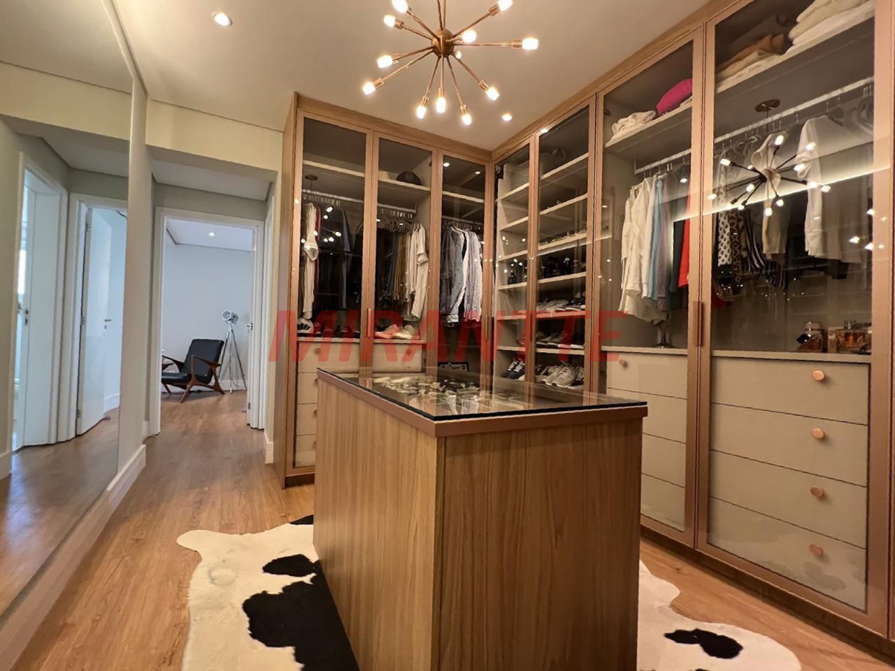 Apartamento de 335m² com 4 quartos em Santana