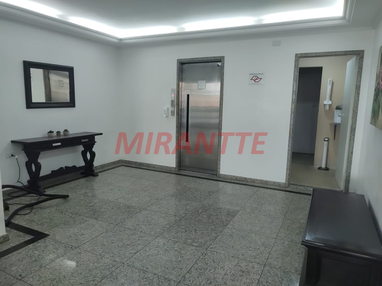 Apartamento de 120m² com 3 quartos em Santana