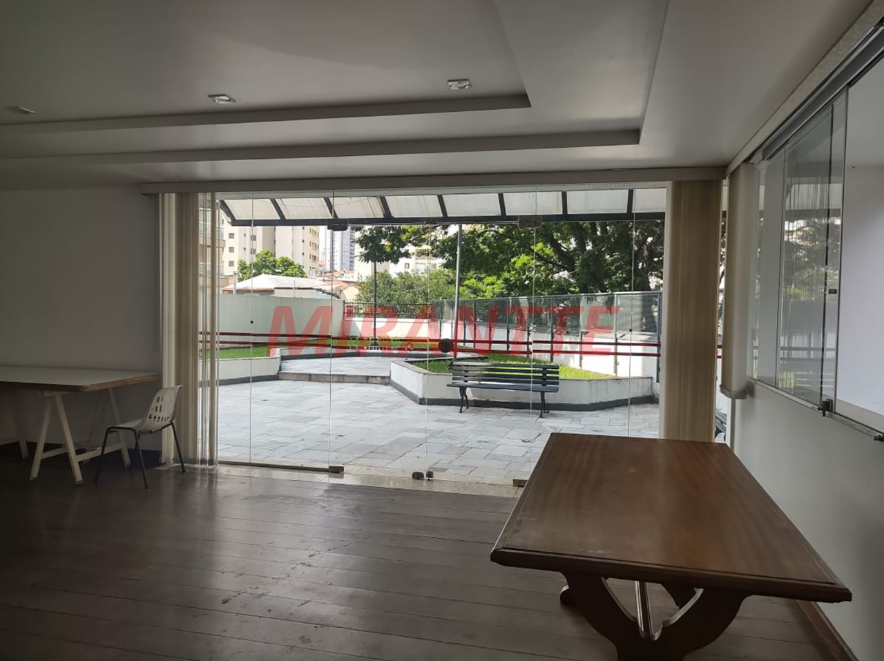 Apartamento de 120m² com 3 quartos em Santana