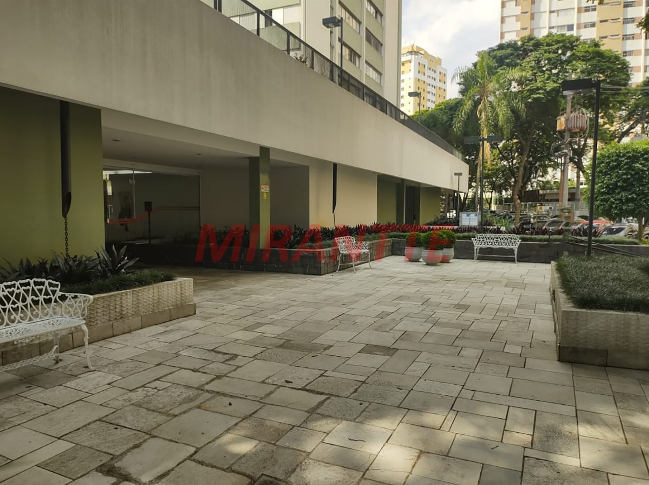 Apartamento de 120m² com 3 quartos em Santana