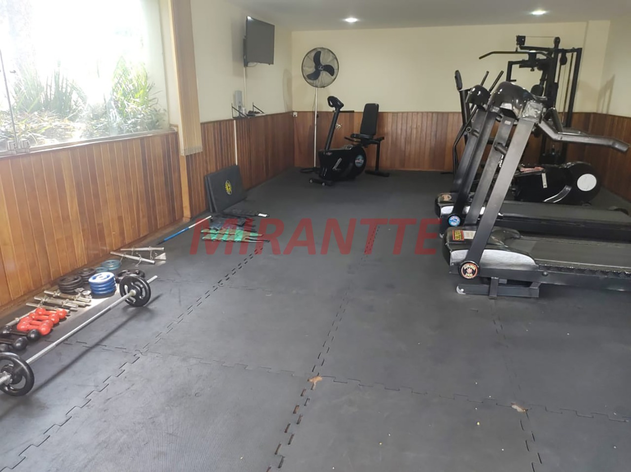 Apartamento de 120m² com 3 quartos em Santana