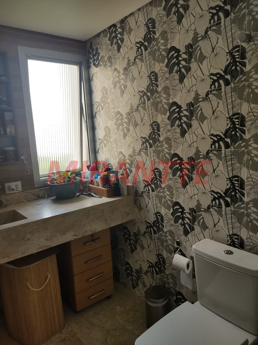 Apartamento de 120m² com 3 quartos em Santana