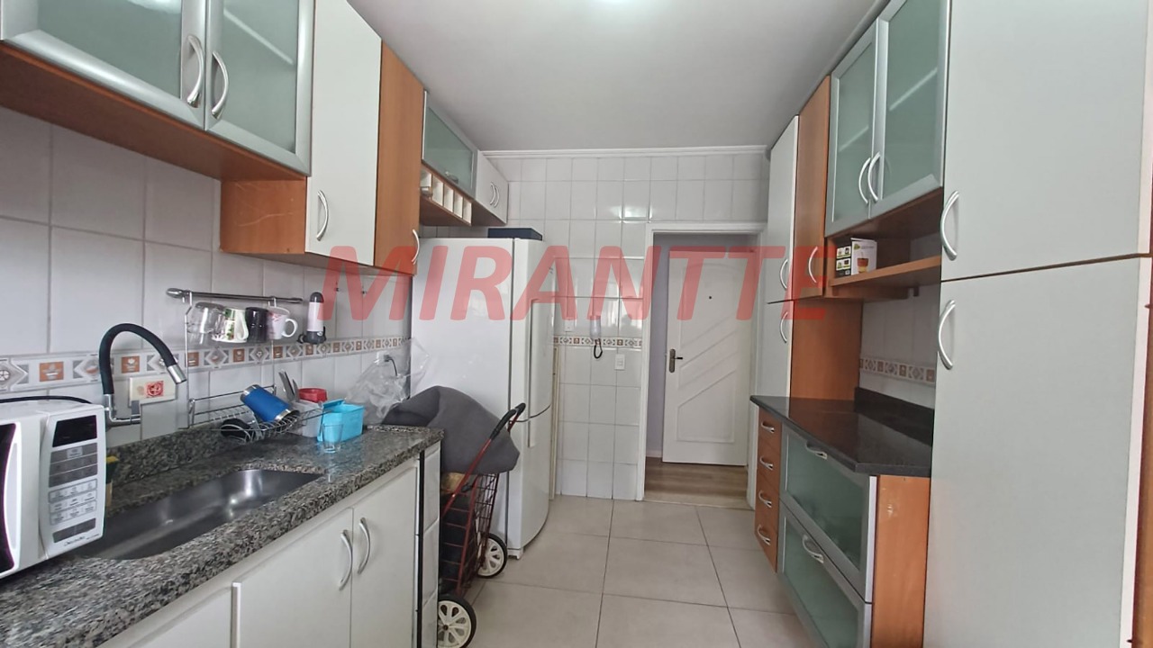 Apartamento de 74m² com 2 quartos em Vila Rosália