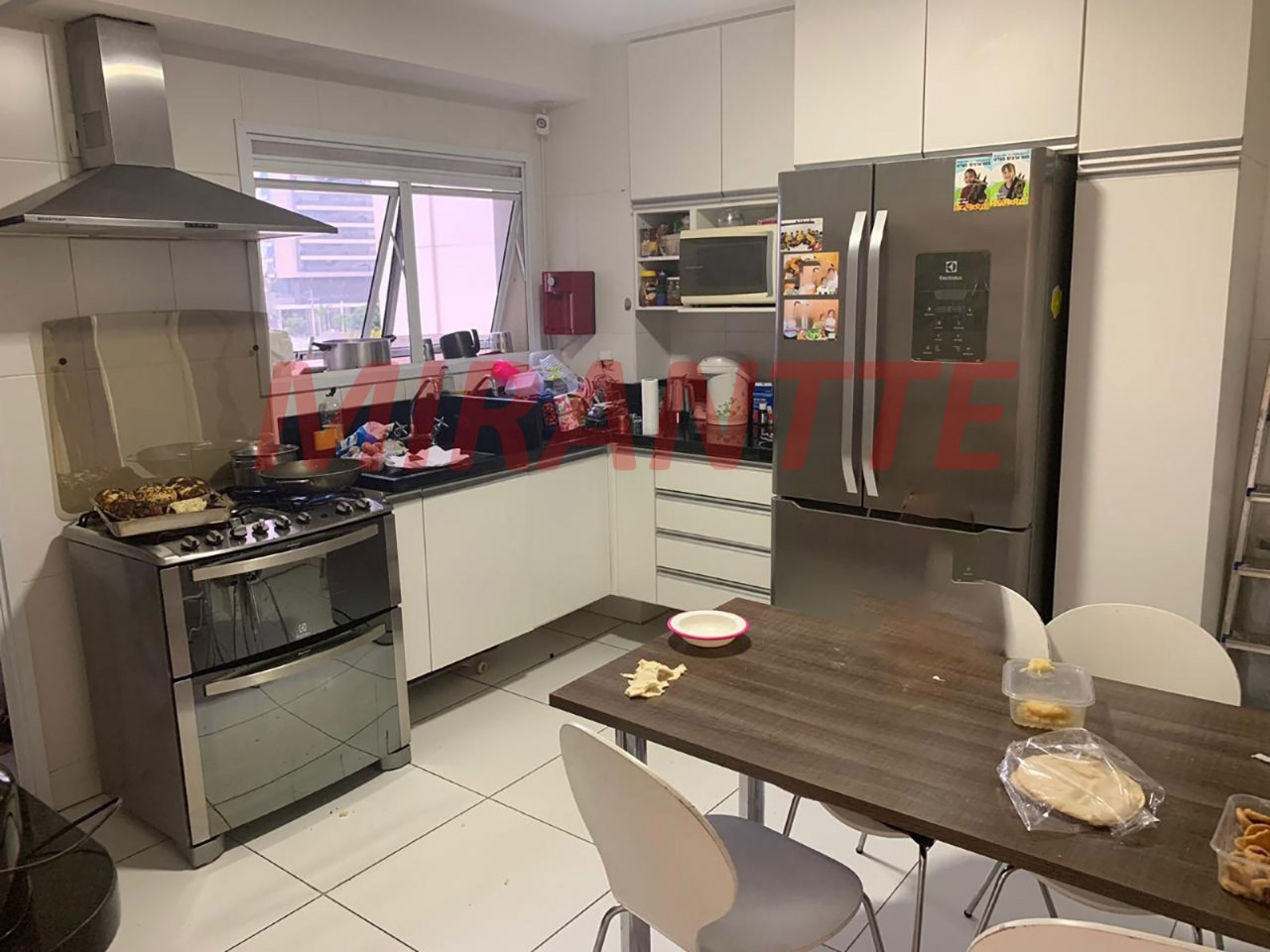Apartamento de 171m² com 4 quartos em Perdizes