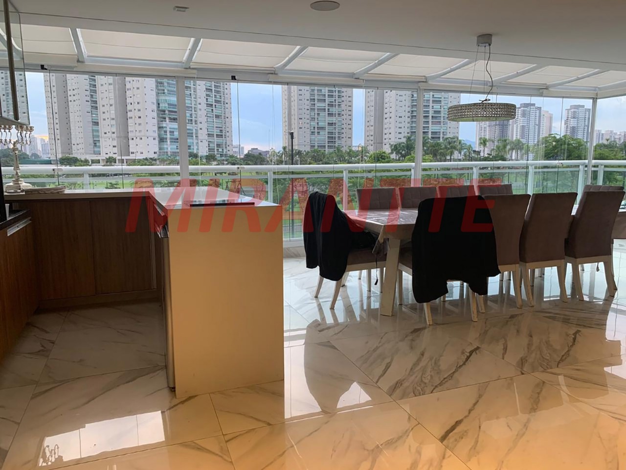 Apartamento de 171m² com 4 quartos em Perdizes