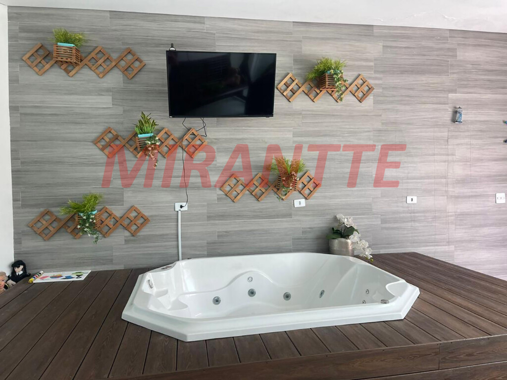 Casa terrea de 400m² com 3 quartos em Jardim Itaguaçu
