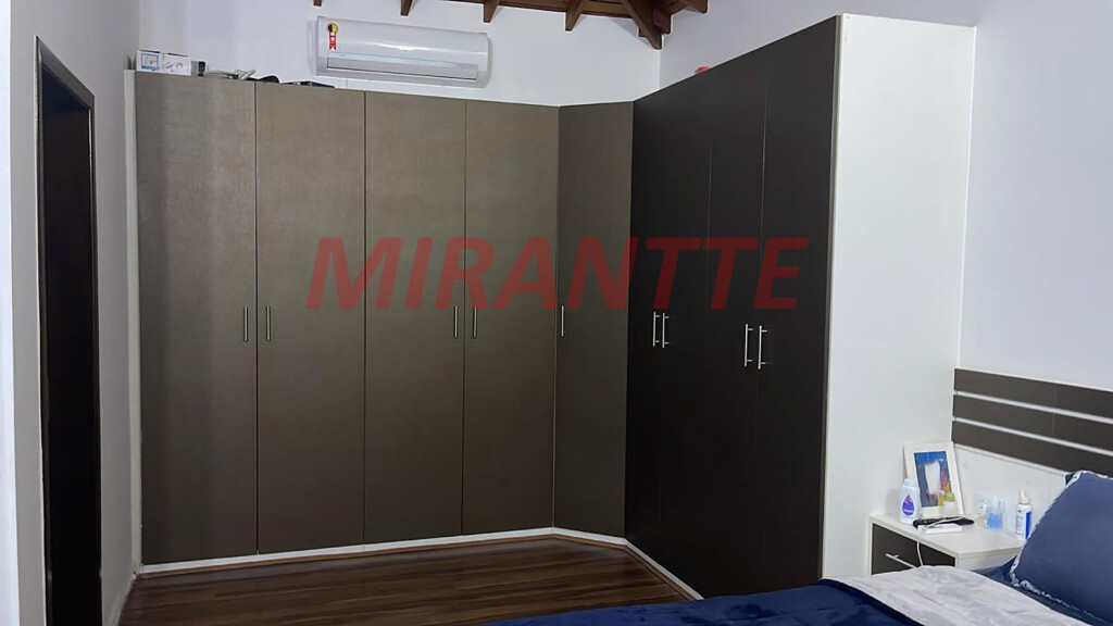 Casa terrea de 400m² com 3 quartos em Jardim Itaguaçu