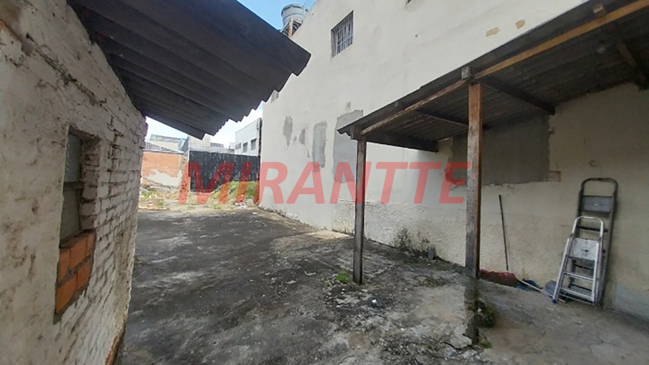 Comercial de 230m² em Santana