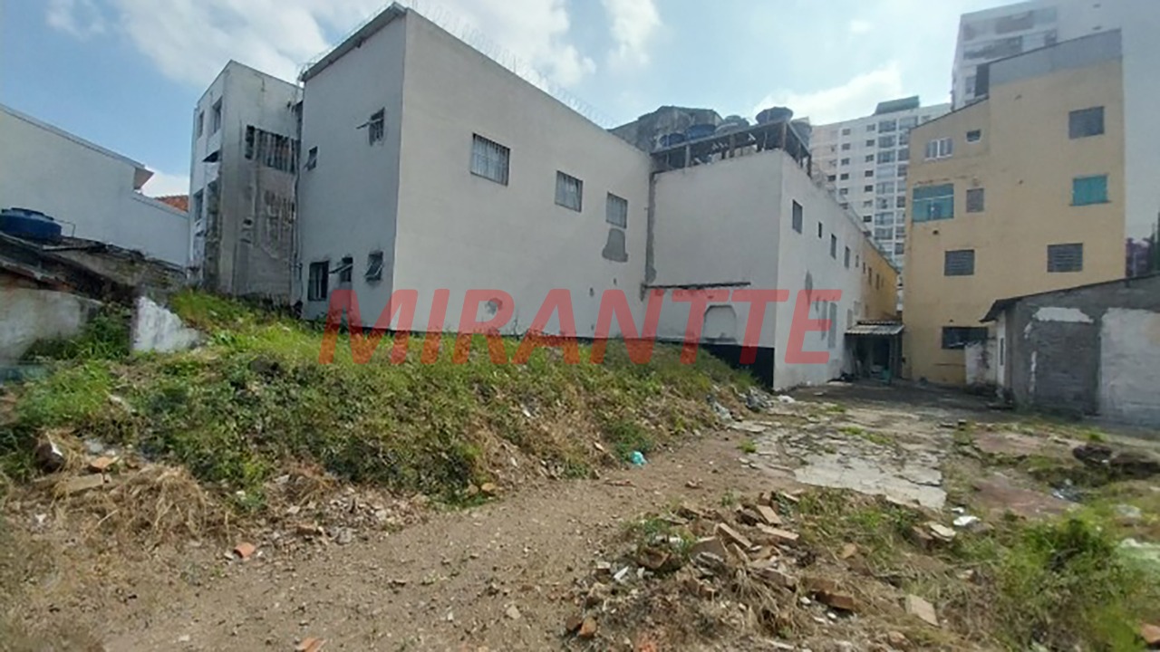 Comercial de 230m² em Santana