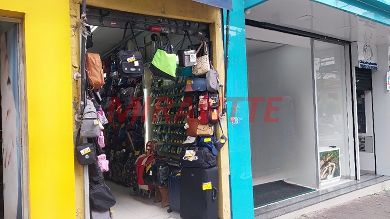 Comercial de 230m² em Santana
