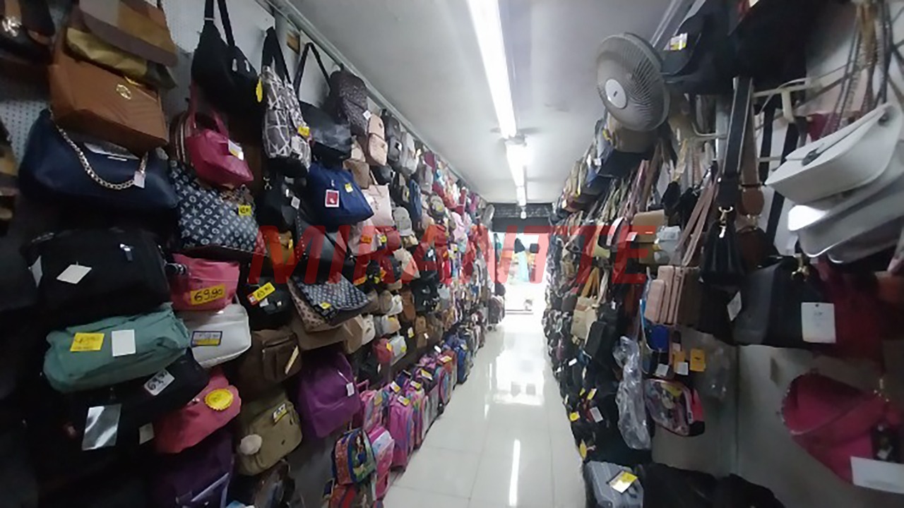 Comercial de 230m² em Santana