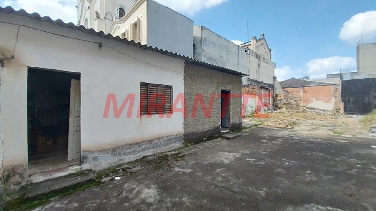Comercial de 230m² em Santana