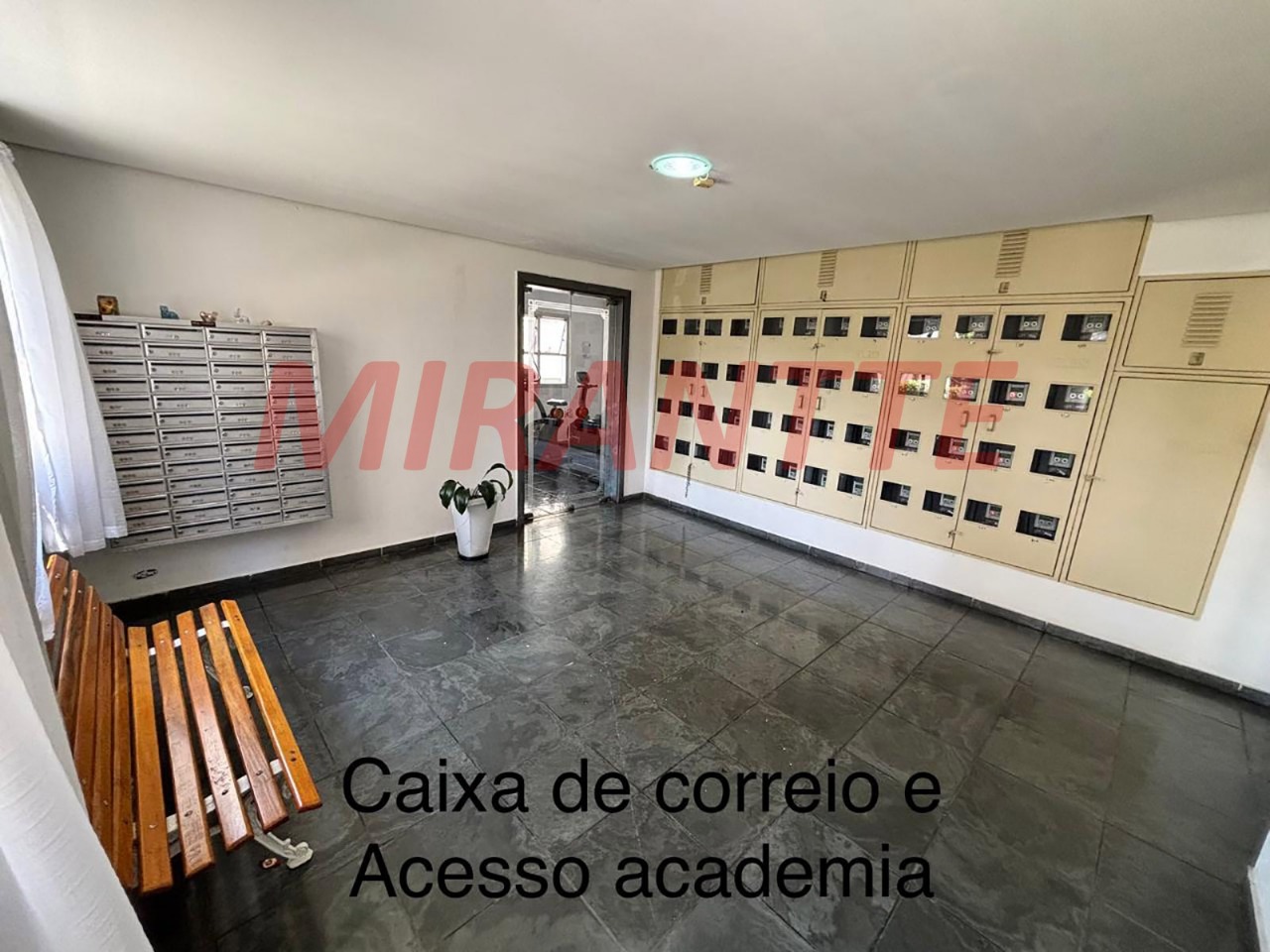 Apartamento de 48m² com 2 quartos em Freguesia do