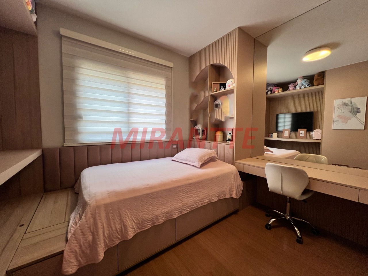 Apartamento de 136m² com 4 quartos em Santana