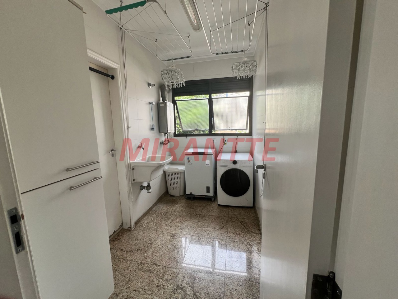 Apartamento de 136m² com 4 quartos em Santana