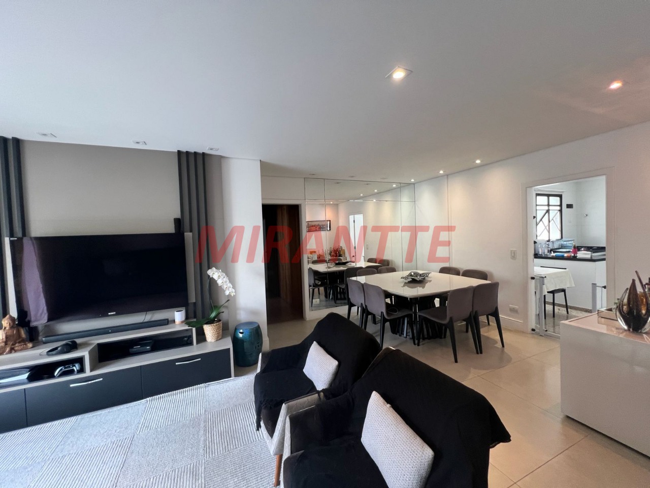 Apartamento de 136m² com 4 quartos em Santana