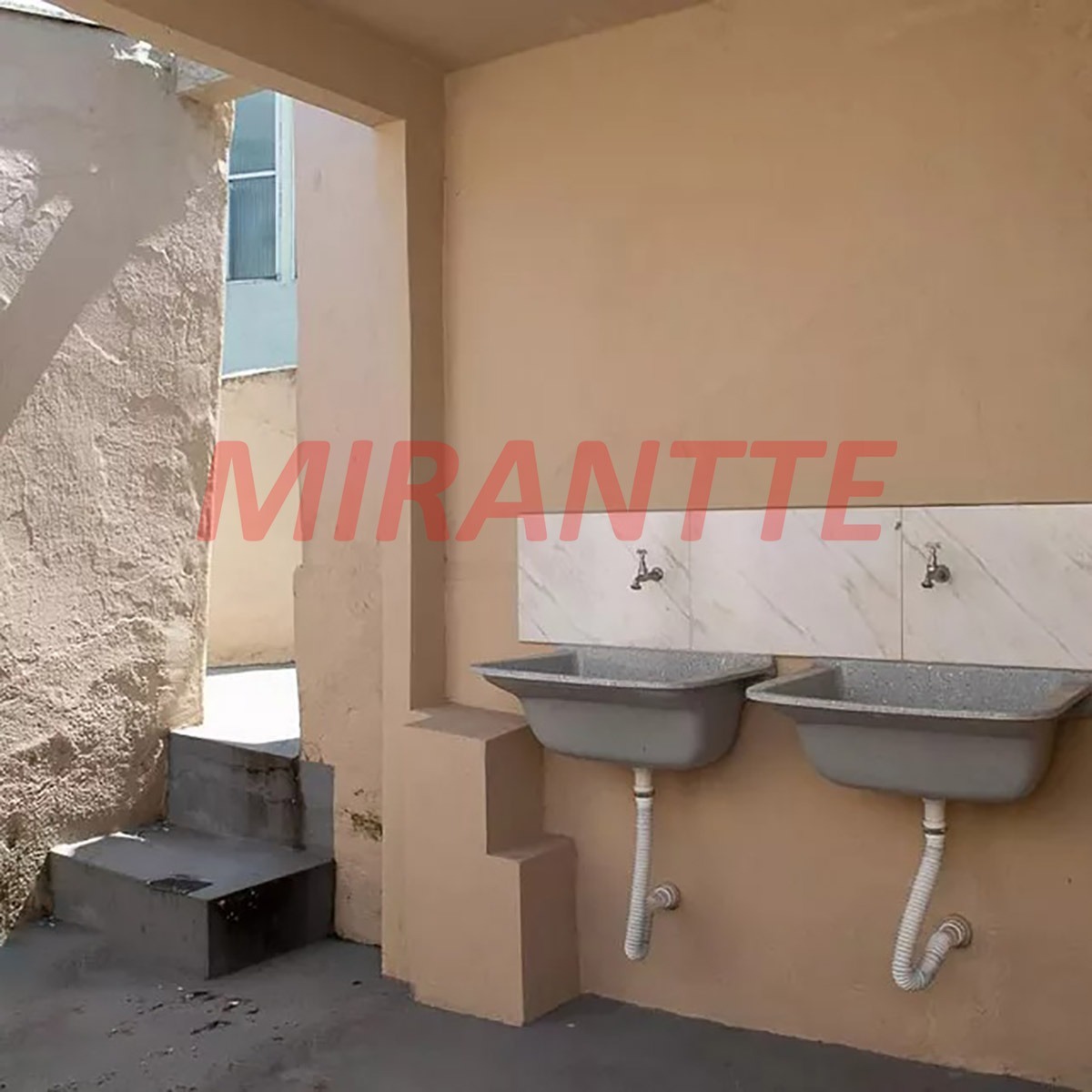 Casa terrea de 150m² com 3 quartos em Jardim Paraiso