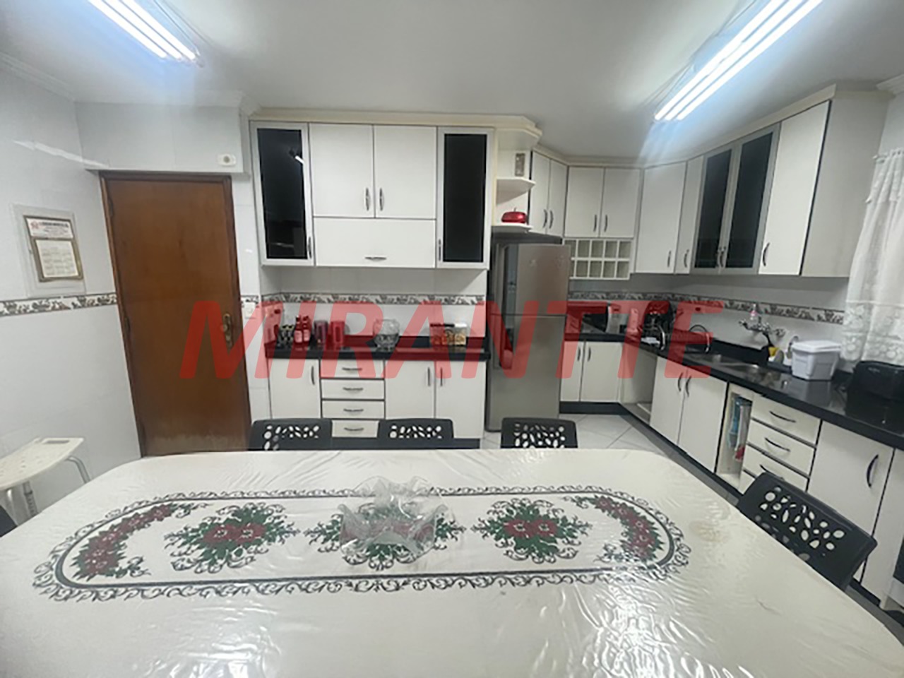 Apartamento de 122m² com 3 quartos em Santana