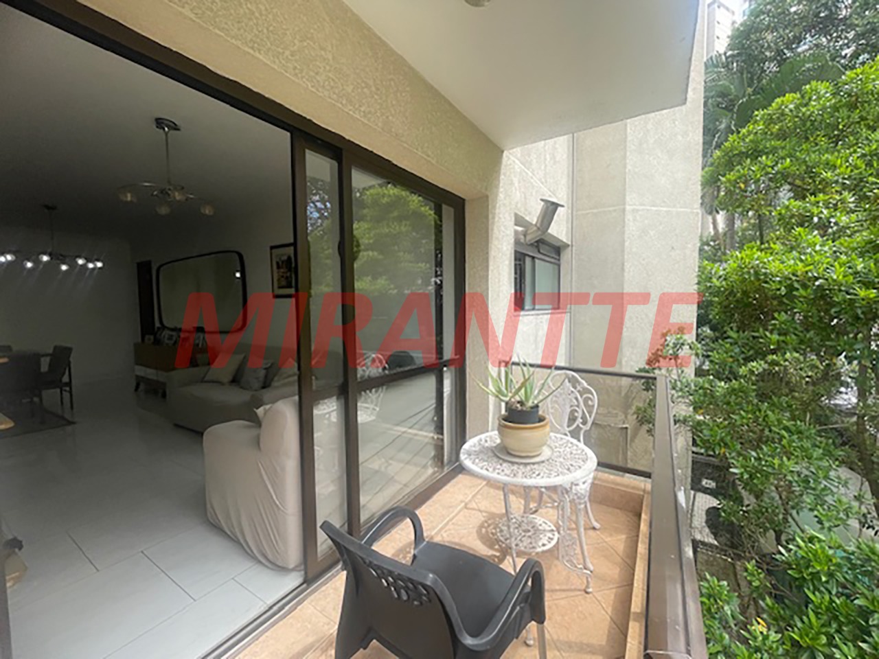 Apartamento de 122m² com 3 quartos em Santana