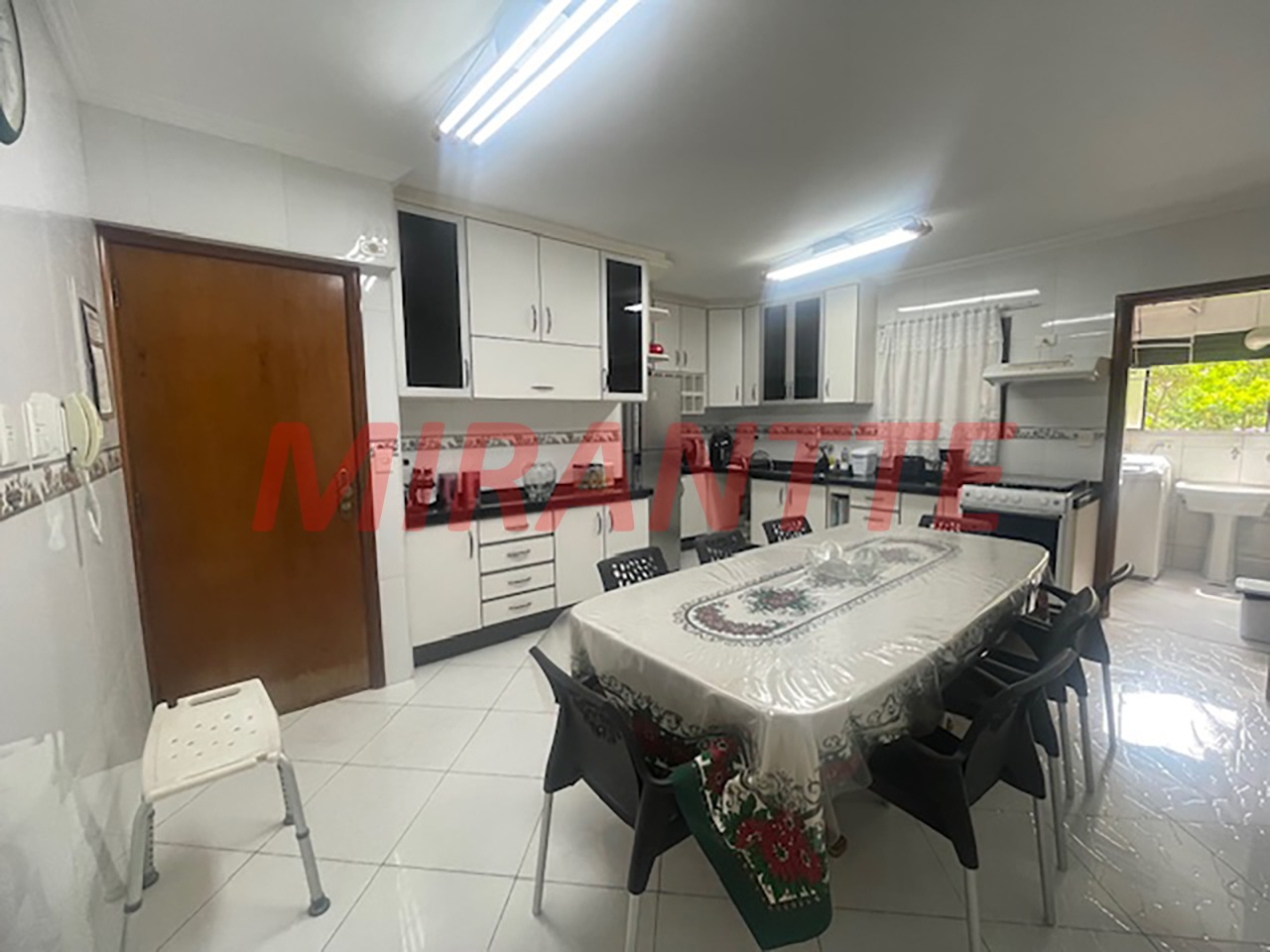 Apartamento de 122m² com 3 quartos em Santana