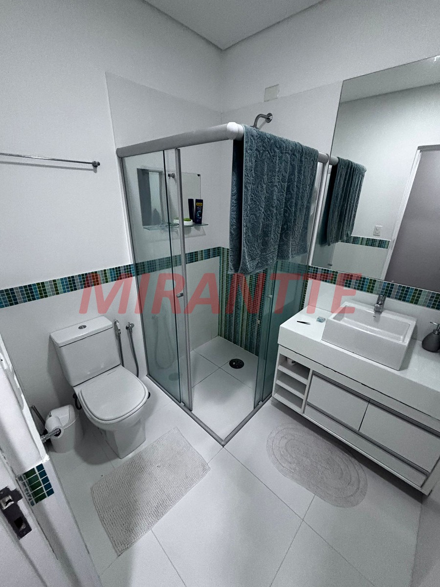 Sobrado de 300m² com 4 quartos em Jardim Paraiso