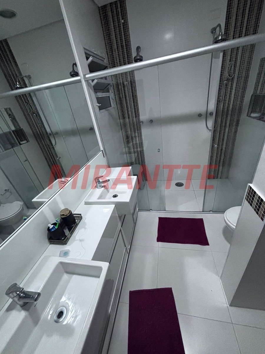 Sobrado de 300m² com 4 quartos em Jardim Paraiso