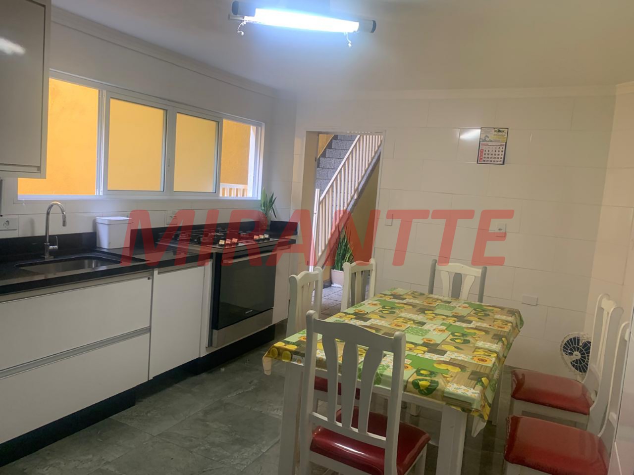 Sobrado de 200m² com 3 quartos em Vila Medeiros