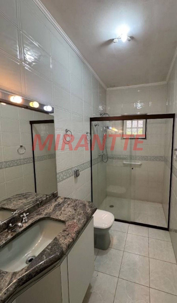 Cond. fechado de 500m² com 4 quartos em Condomínio Flamboyant