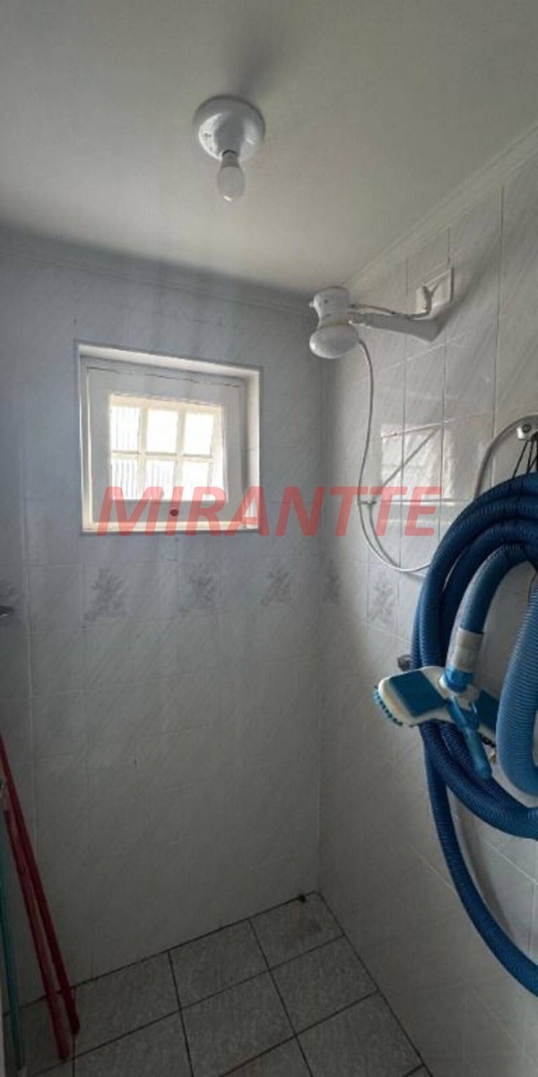 Cond. fechado de 500m² com 4 quartos em Condomínio Flamboyant